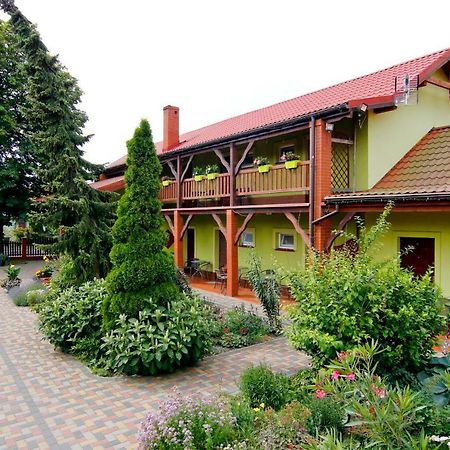Bed and Breakfast Pod Kasztanem Свиноуйсьце Экстерьер фото