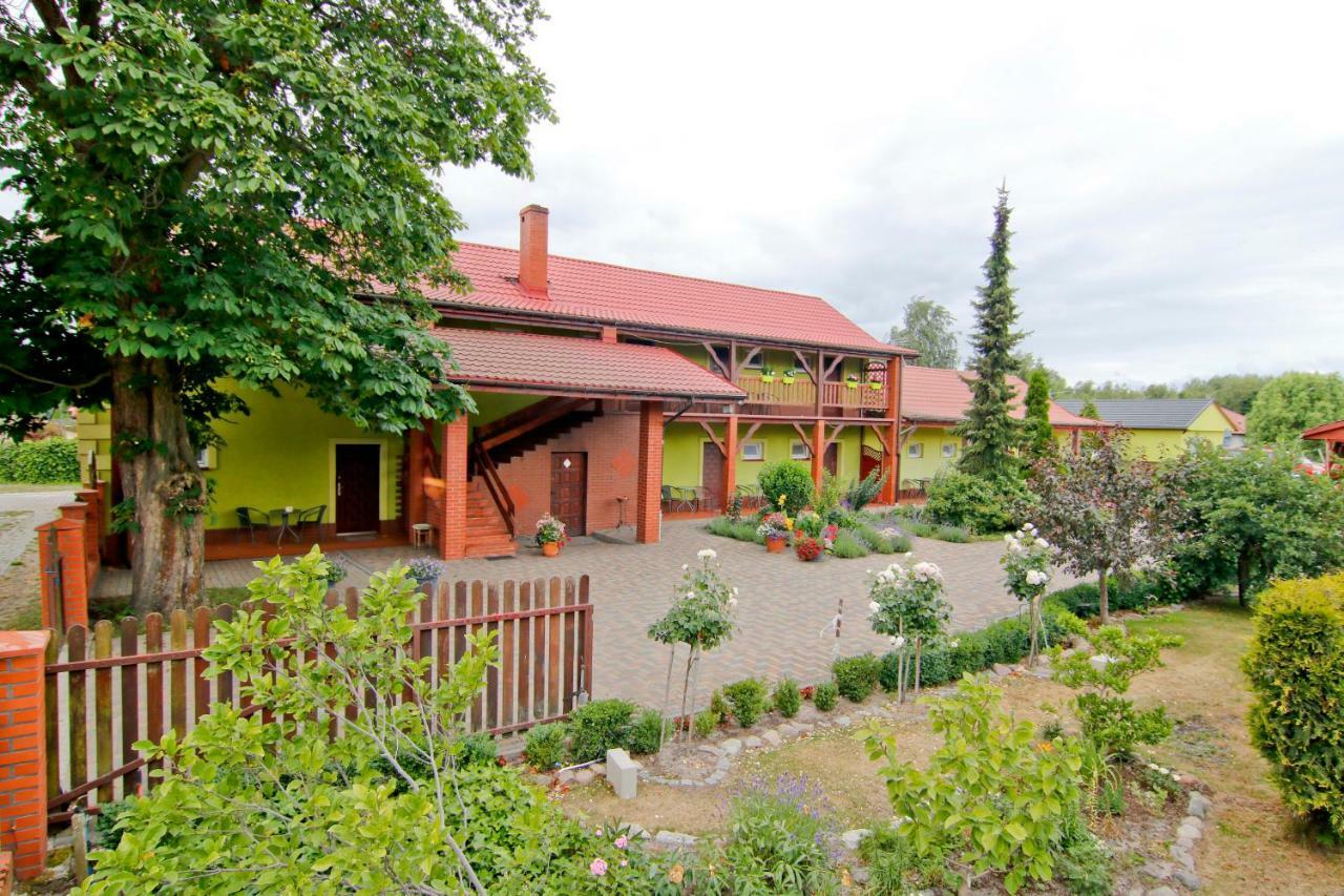 Bed and Breakfast Pod Kasztanem Свиноуйсьце Экстерьер фото